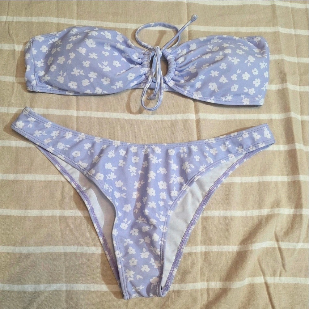 SHEIN Lavender Purple Daisy Floral Bandeau Bikini Size Large
